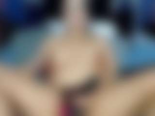 elianaroy's Live Sex Cam Show