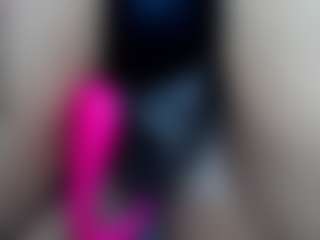 Live cam show with elianaroy - Hairy Pussy on camwithhim.com