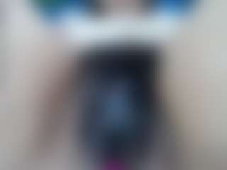 elianaroy's Live Sex Cam Show