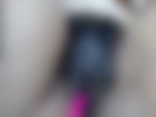 elianaroy's Live Sex Cam Show