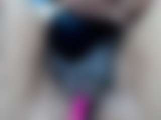 elianaroy's Live Sex Cam Show