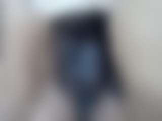 elianaroy's Live Sex Cam Show