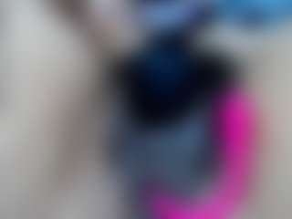 elianaroy's Live Sex Cam Show