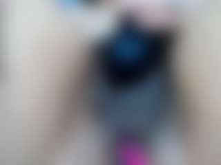 elianaroy's Live Sex Cam Show