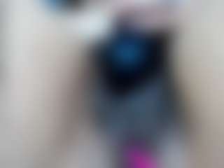 elianaroy's Live Sex Cam Show