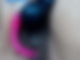 elianaroy's Live Sex Cam Show