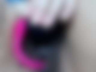elianaroy's Live Sex Cam Show