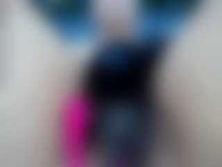 elianaroy's Live Sex Cam Show