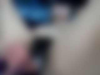 elianaroy's Live Sex Cam Show