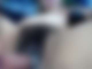 elianaroy's Live Sex Cam Show