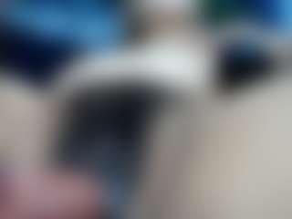 elianaroy's Live Sex Cam Show