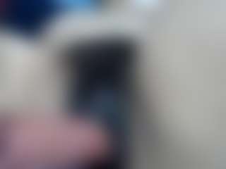 Live cam show with elianaroy - Strip Mature on CamClone
