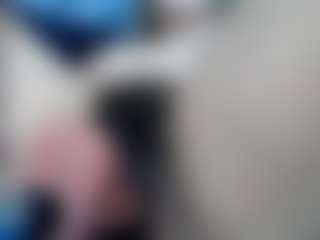 elianaroy's Live Sex Cam Show