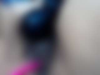 Live cam show with elianaroy - Big Tits Mature on Camsoda