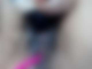 elianaroy's Live Sex Cam Show