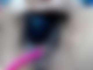 elianaroy's Live Sex Cam Show