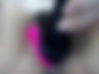 elianaroy's Live Sex Cam Show
