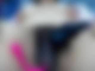 elianaroy's Live Sex Cam Show