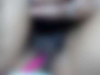 elianaroy's Live Sex Cam Show
