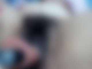elianaroy's Live Sex Cam Show