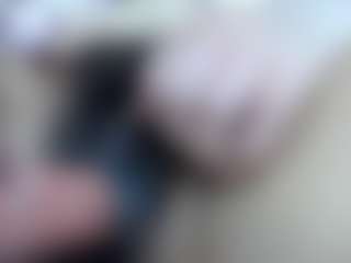 elianaroy's Live Sex Cam Show