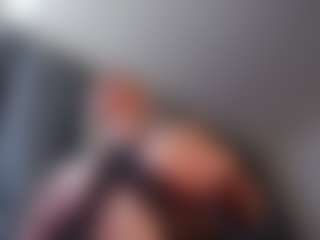 Live cam show with Anna - Asshole Mature on StripNow