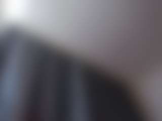 Live cam show with Anna - Bedroom MILF on Strip Flash - Live Sex Shows
