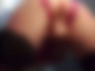 Live cam show with Anna - Strip on Dolls Live
