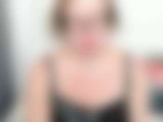 Live cam show with bonniehot - Upskirt on sexytreat.net