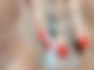 Live cam show with alice-sweet - Fetish on CamwithHer