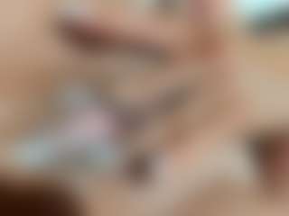 Live cam show with alice-sweet - Deepthroat on Camsoda