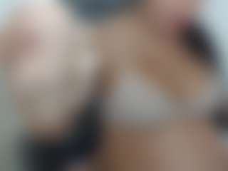 dinadivine's Live Sex Cam Show