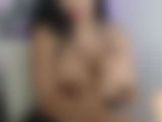 dinadivine's Live Sex Cam Show