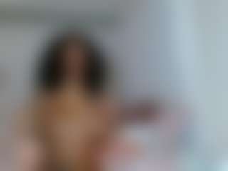 Live cam show with saraiminx - Bedroom on PervPlay.com