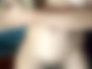 Live cam show with SashaNewYork - Huge Tits on CamSextacy