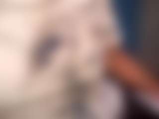 Live cam show with SashaNewYork - Smoking on Latina Girls