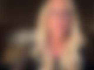 Live cam show with Brandi Love - Foot Fetish Curvy on Camsoda