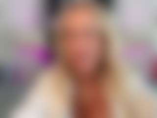 Live cam show with Brandi Love - Blonde Hair Big Tits on Fling VIP Chat