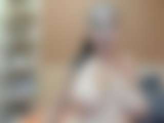 Live cam show with PinkySmith - Blonde Hair Curvy on boobsie.com