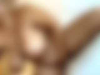 Live cam show with IsabellMendez - Spank Blonde Hair on SquirtSoMuch