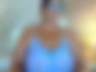 Live cam show with IsabellMendez - Blonde Hair Big Tits on Free Soda