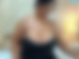 Live cam show with IsabellMendez - Squirt on CamClone