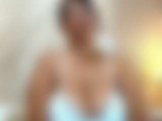Live cam show with IsabellMendez - Squirt on Soda Cam