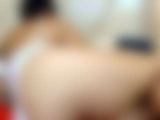 Live cam show with IsabellMendez - Squirt on SpunkLive