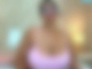 Live cam show with IsabellMendez - Bikini on Camsoda