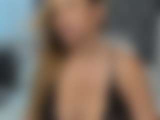 clarette's Live Sex Cam Show
