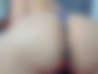 clarette's Live Sex Cam Show