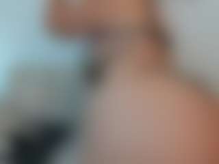 clarette's Live Sex Cam Show