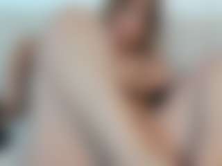 clarette's Live Sex Cam Show
