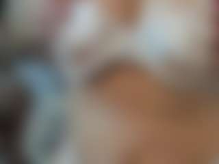clarette's Live Sex Cam Show
